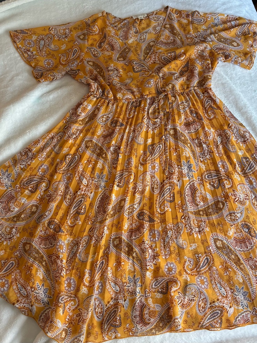 Mustard Paisley Short Sleeve Dress, at the knee.